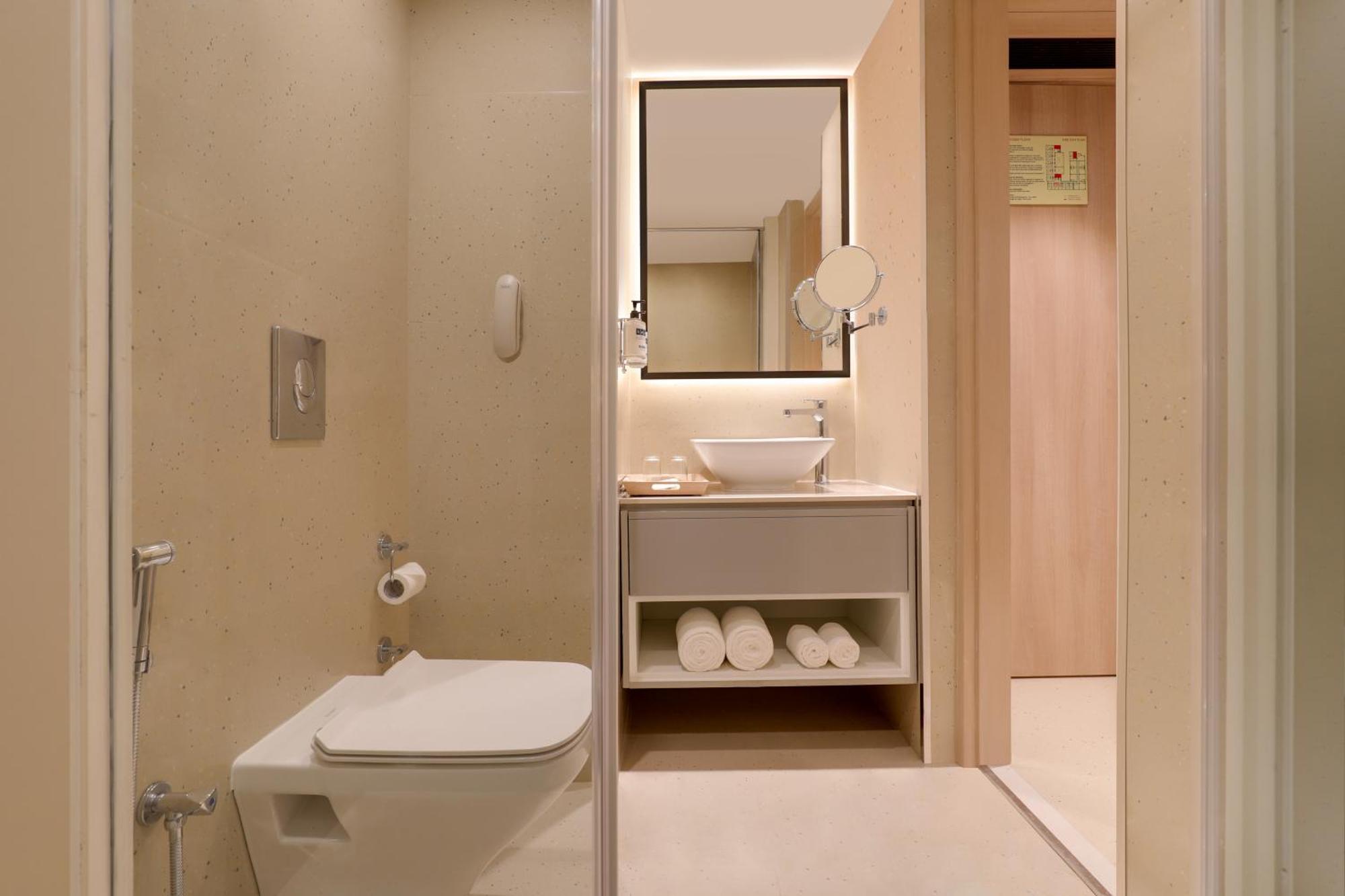 Keys Prima By Lemon Tree Hotels, Pimpri, Pune Exterior photo